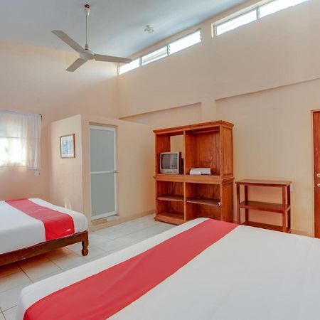 Oyo Hotel Casa Ada Zihuatanejo Esterno foto